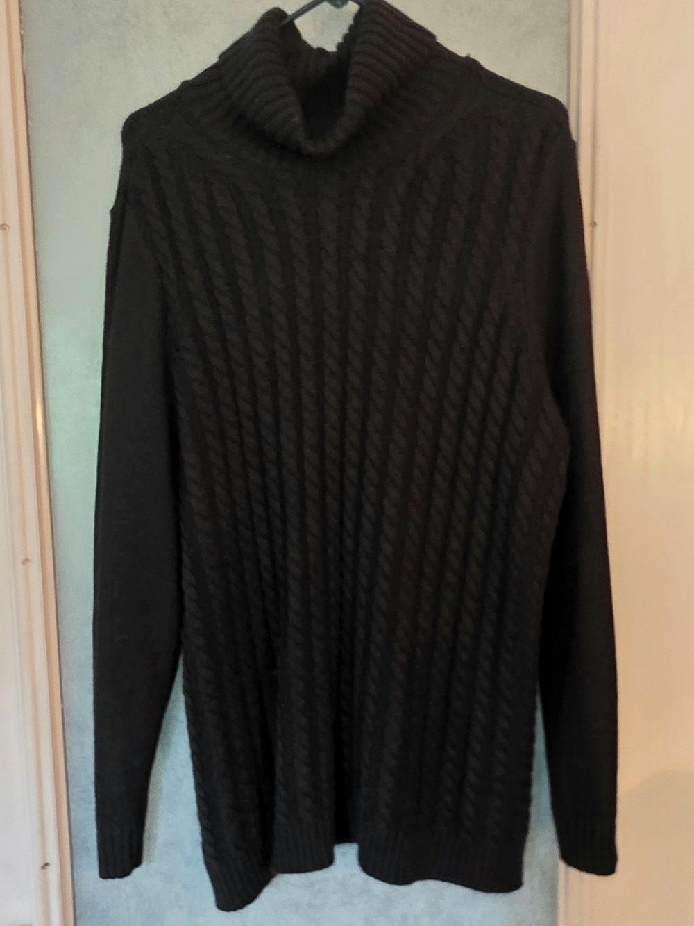 Forest Green Cable-Knit Turtleneck Sweater